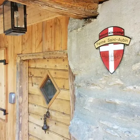 Ferme Saint-Aubin Apartment Sainte-Foy-Tarentaise Exterior photo